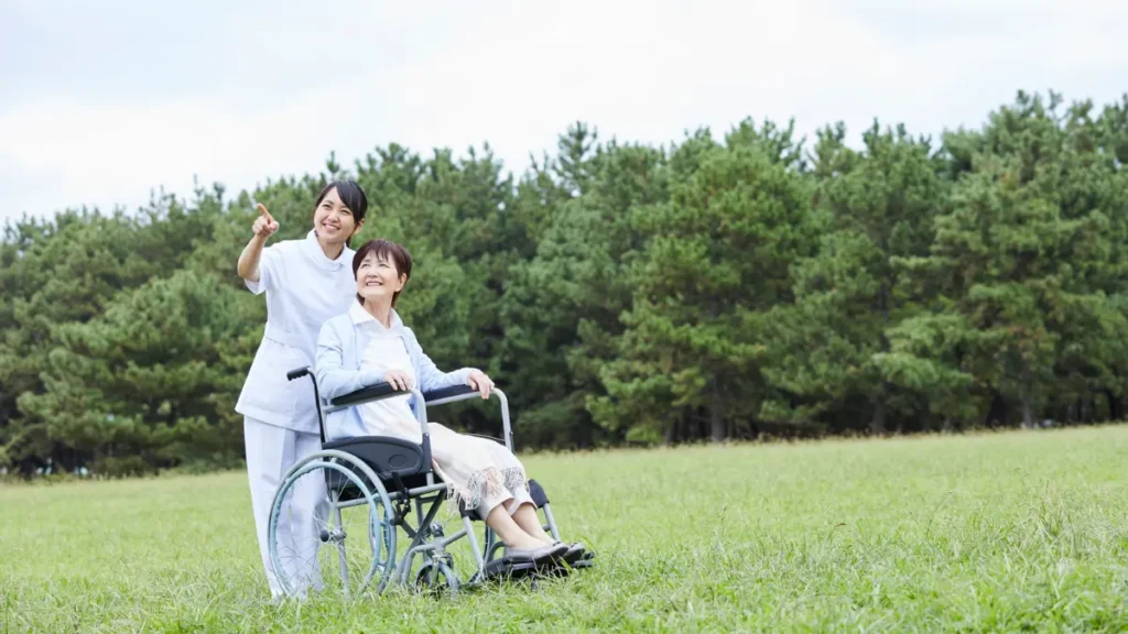 サービス提供体制強化加算の利用者と介護士のイメージ